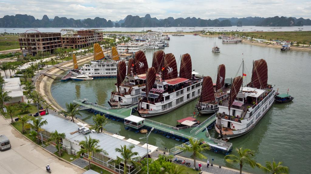 Hotel Halong Glory Legend Cruise Hạ Long Exterior foto