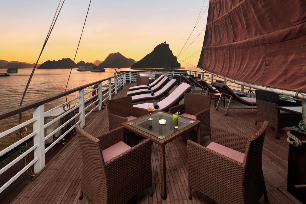 Hotel Halong Glory Legend Cruise Hạ Long Exterior foto