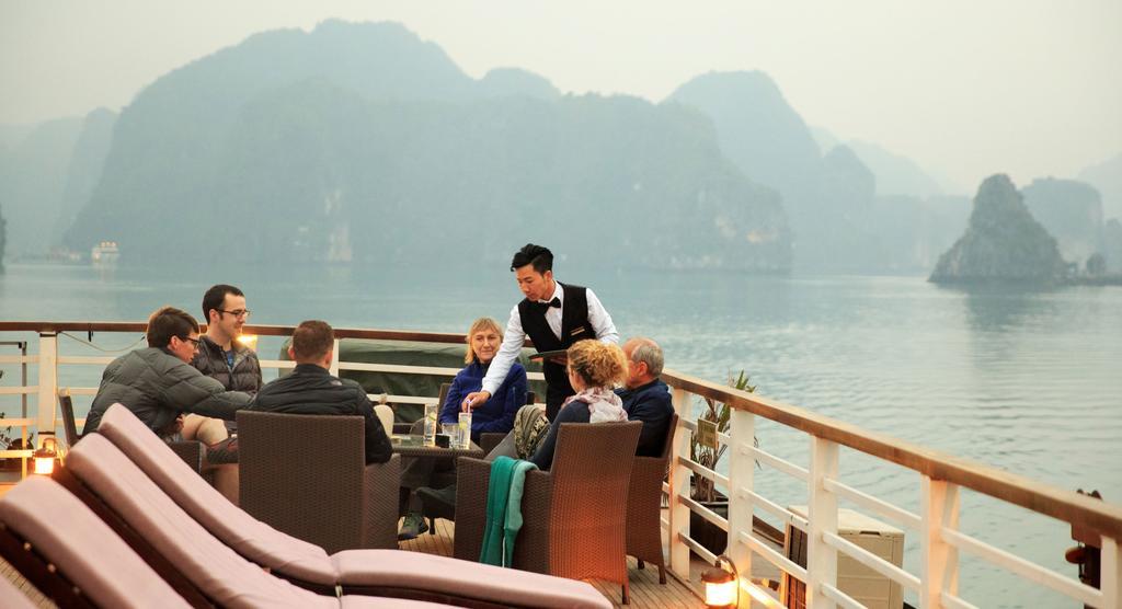 Hotel Halong Glory Legend Cruise Hạ Long Exterior foto
