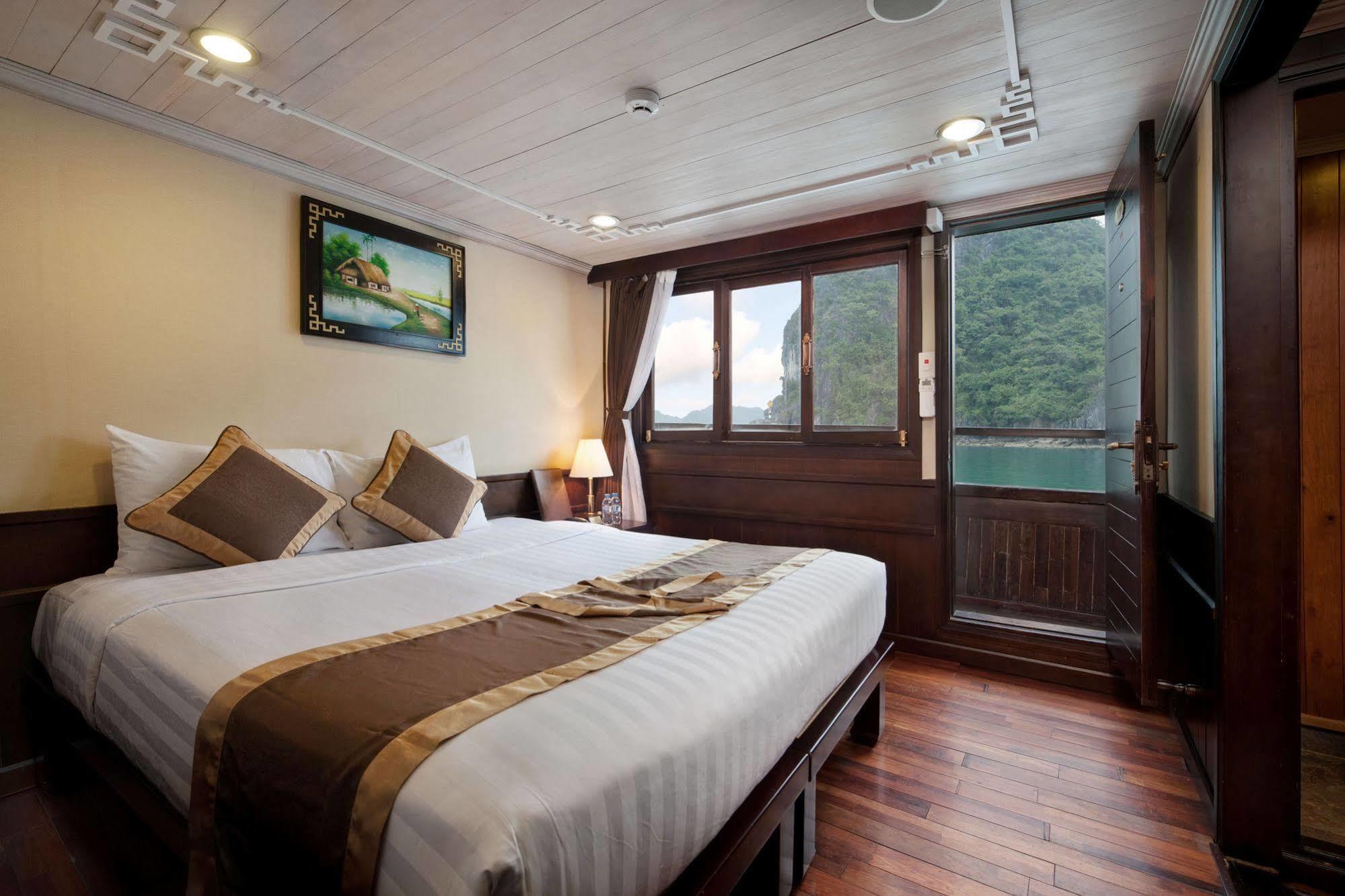 Hotel Halong Glory Legend Cruise Hạ Long Exterior foto