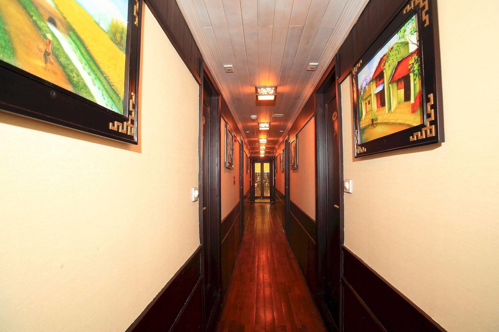 Hotel Halong Glory Legend Cruise Hạ Long Exterior foto