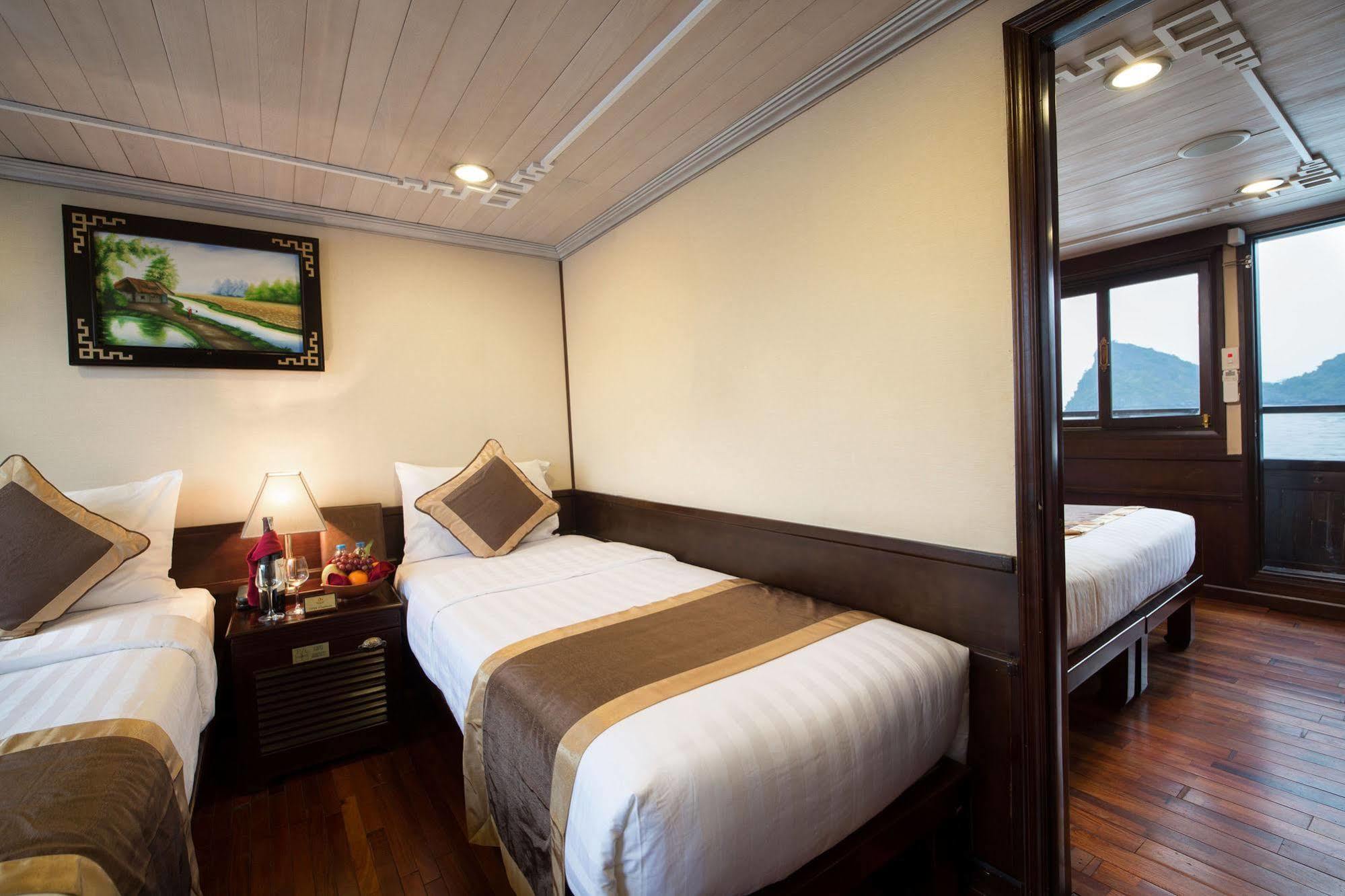 Hotel Halong Glory Legend Cruise Hạ Long Exterior foto